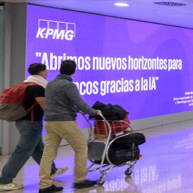 Campaña "Tu puedes con IA", de KPMG