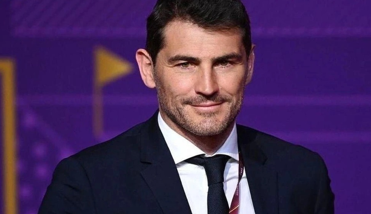 Iker Casillas sonriendo