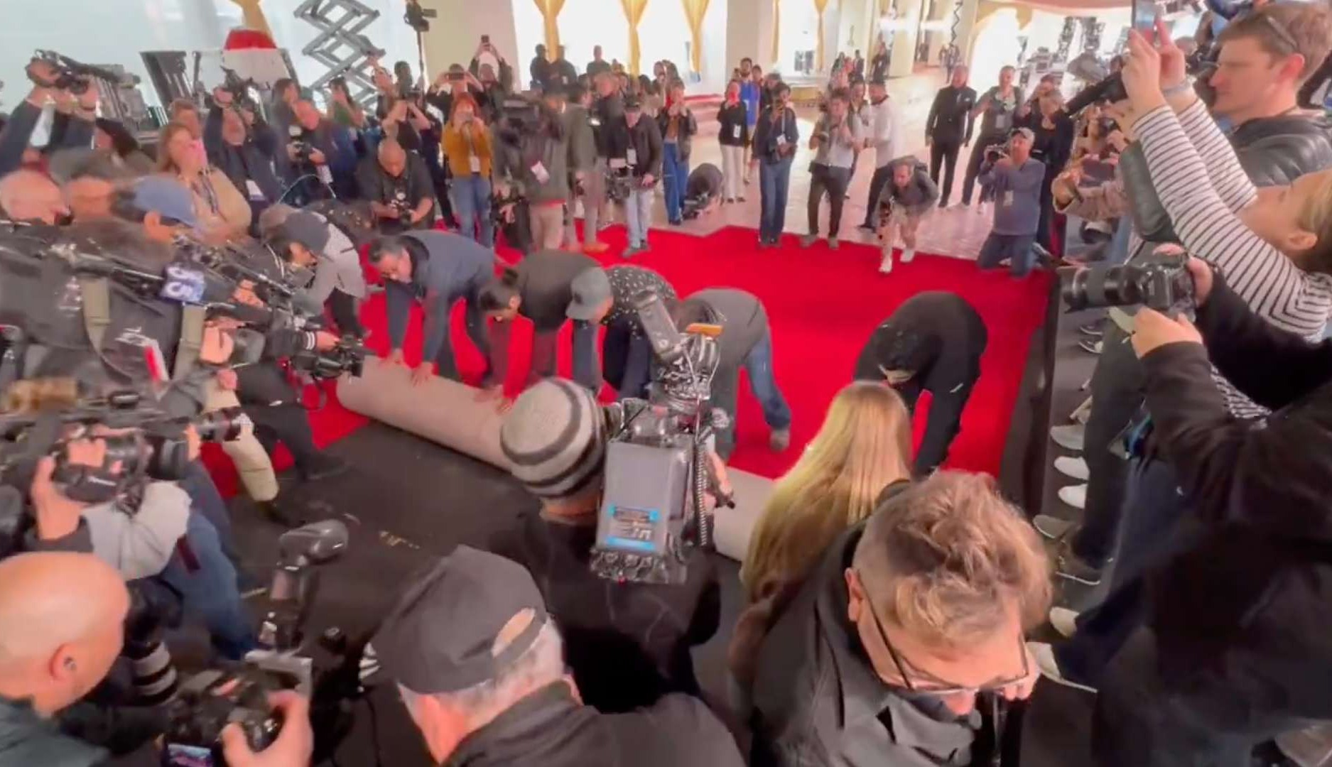 Instalación alfombra roja de los Óscar 2024