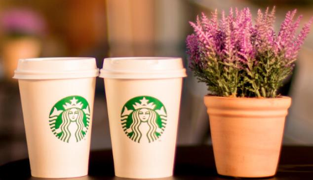 Starbucks-vasos-cartón-reciclables