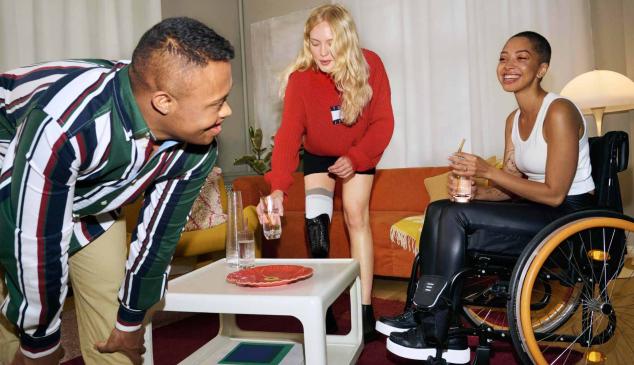 Morgue Lirio lanzadera Zalando lanza una colección de moda adaptativa para personas con  discapacidad