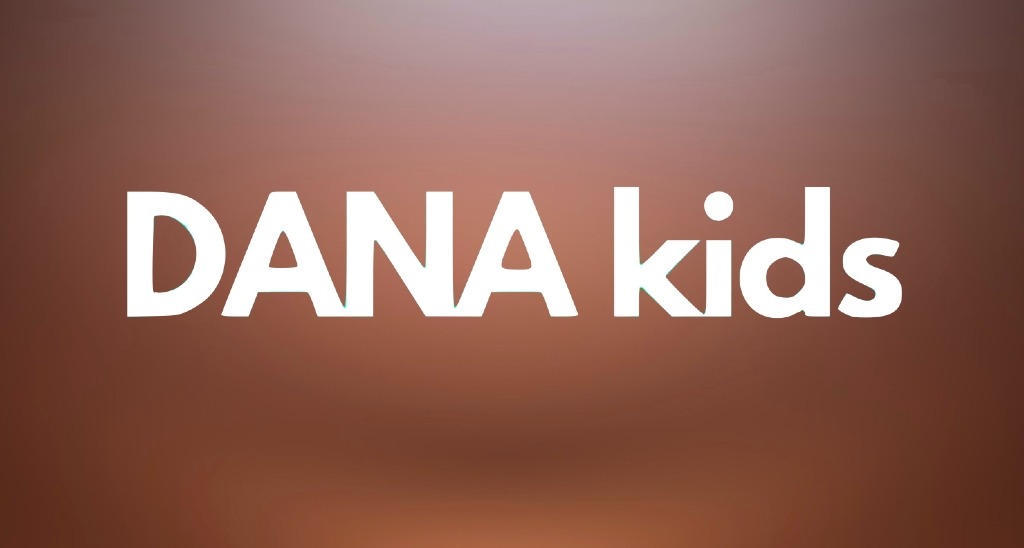 Logotipo Dana kids sobre fondo marrón