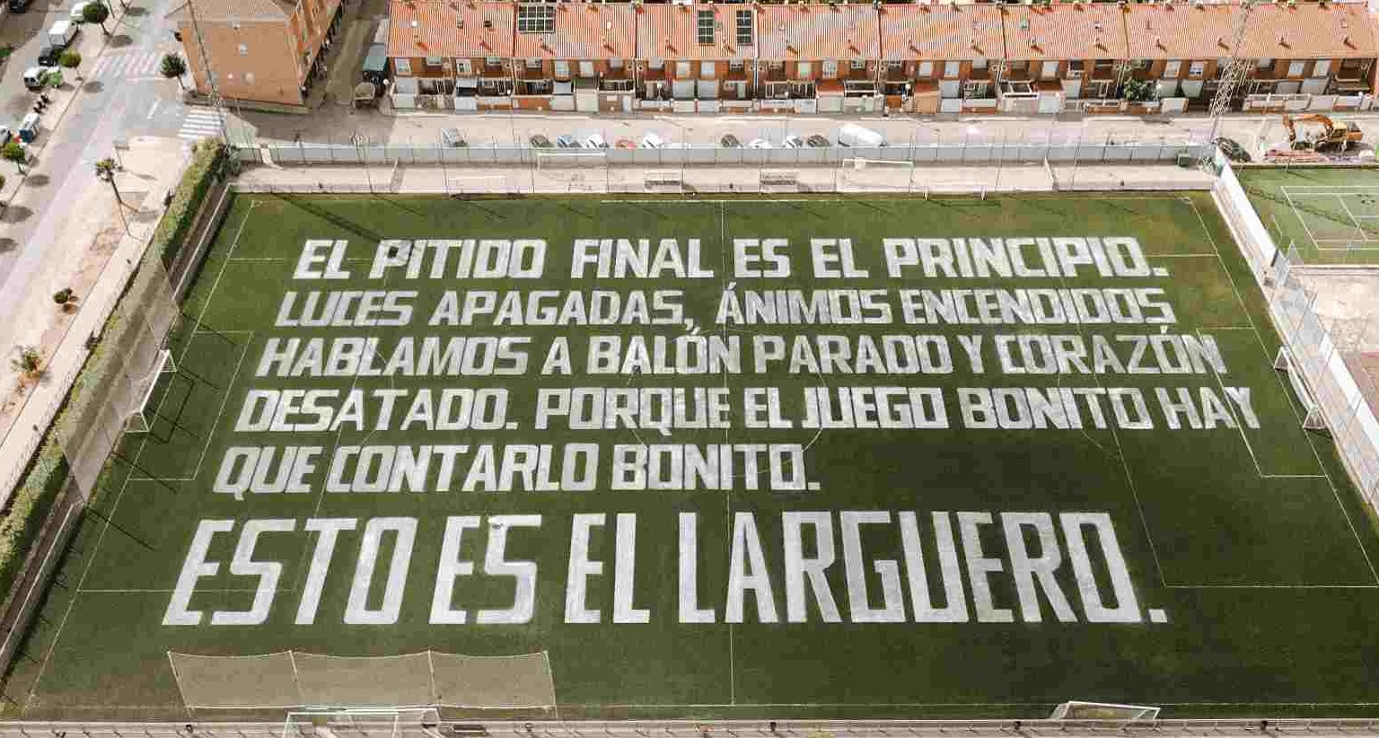 Campo de fútbol pintado